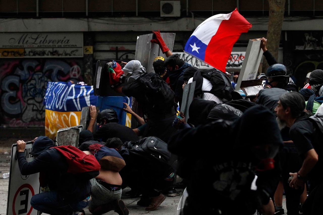 Manifestações nas ruas do Chile (Carlos Vera/Colectivo2+)