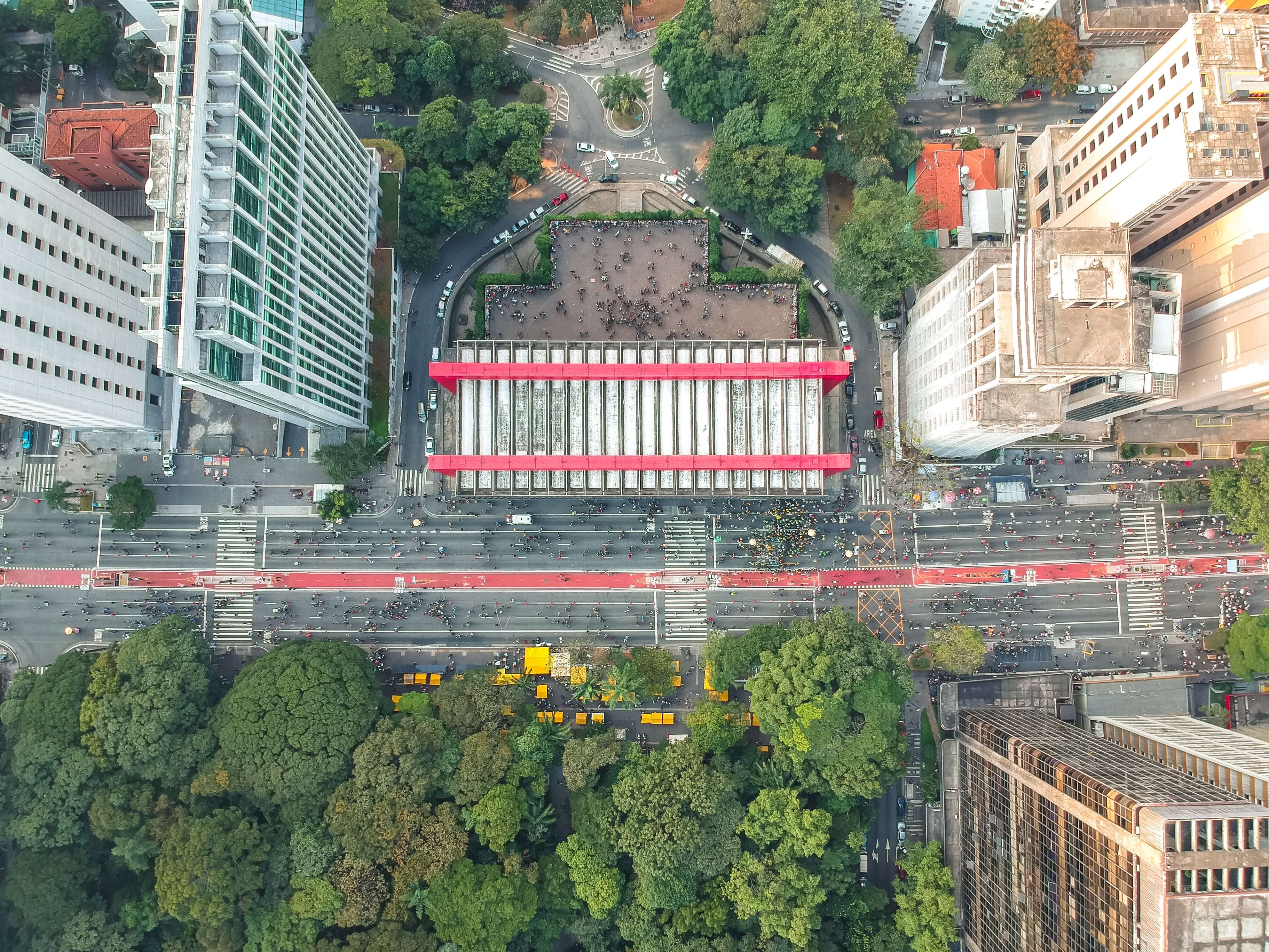 Museu de Arte de São Paulo visto de cima (Photo by sergio souza on Unsplash)