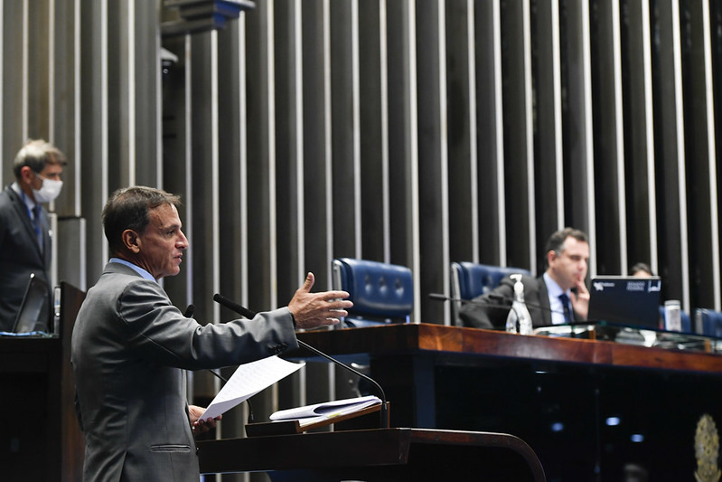 O senador Marcio Bittar (MDB-AC) discursa no plenário durante sessão deliberativa ordinária semipresencial (Foto: Leopoldo Silva/Agência Senado)