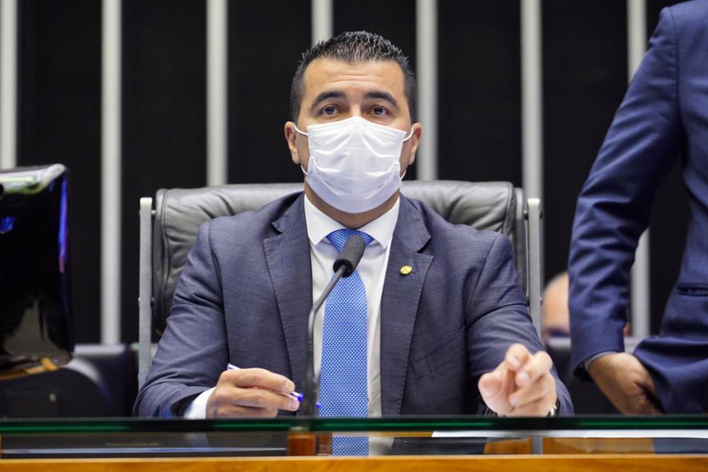 O deputado federal Luis Miranda (DEM-DF) em depoimento à CPI da Pandemia (Foto: Pedro França/Agência Senado)