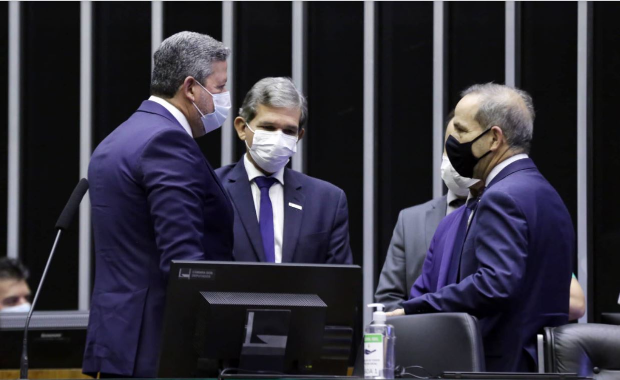 Joaquim Silva e Luna e Arthur Lira (Foto Cleia Viana/Câmara dos Deputados)