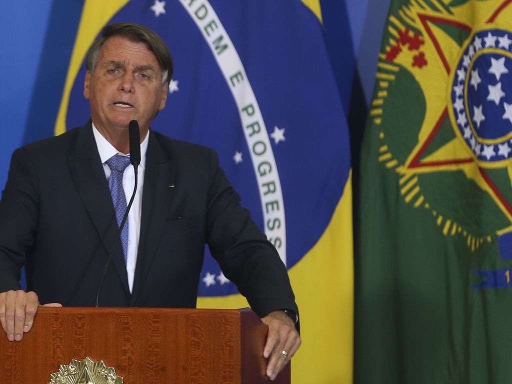 O presidente Jair Bolsonaro discursa em cerimônia no Palácio do Planalto (Foto: Valter Campanato/Agência Brasil)