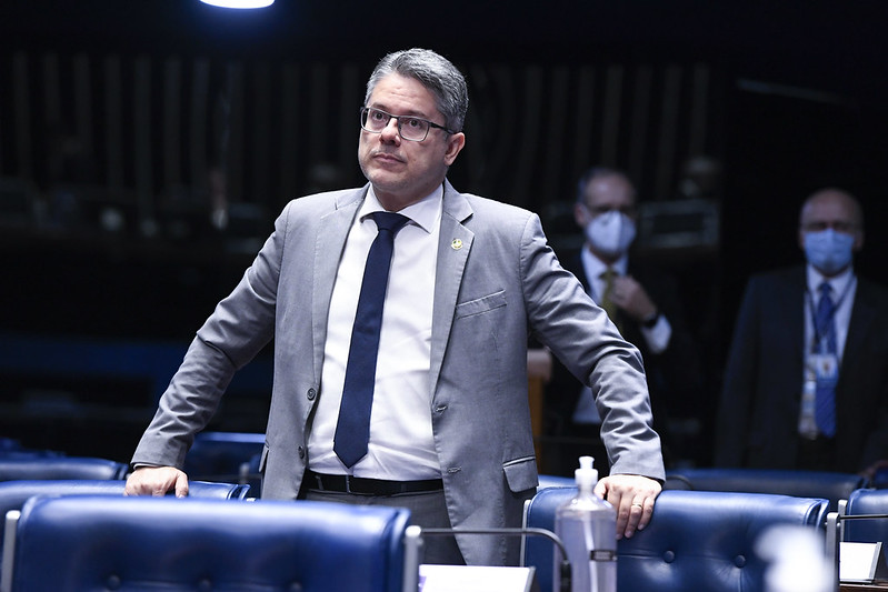 O senador Alessandro Vieira (PSDB-SE) durante sessão no plenário (Foto: Jefferson Rudy/Agência Senado)