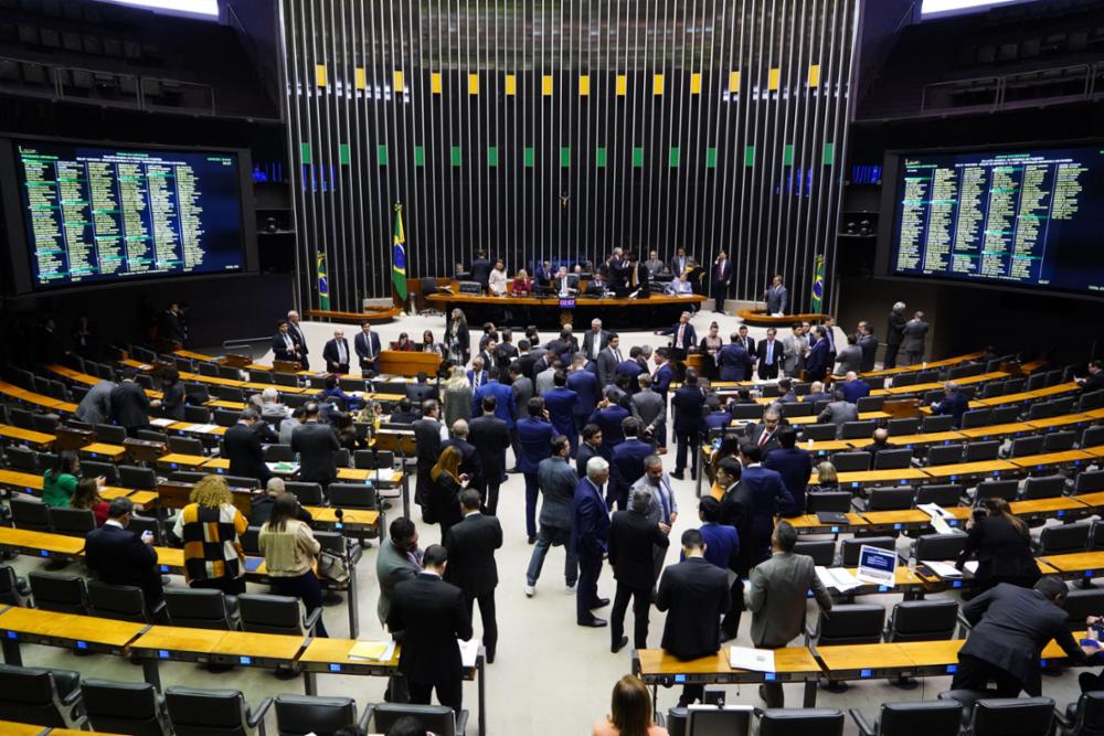 O plenário da Câmara dos Deputados durante sessão Deliberativa Extraordinária (Foto: Pablo Valadares/Câmara dos Deputados)