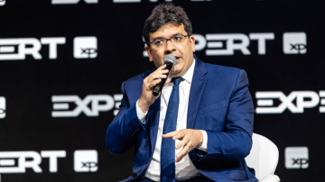 Rafael Fonteles, governador do Piauí, na Expert XP 2023