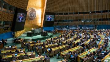 Embaixador de Israel na ONU, Gilad Erdan fala na Assembleia Geral das Nações Unidas (Eduardo Munoz Alvarez/Getty Images)